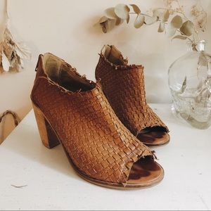 Woven Peep Toe Mules